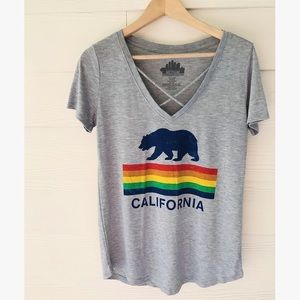 california love tee 🏳️‍🌈